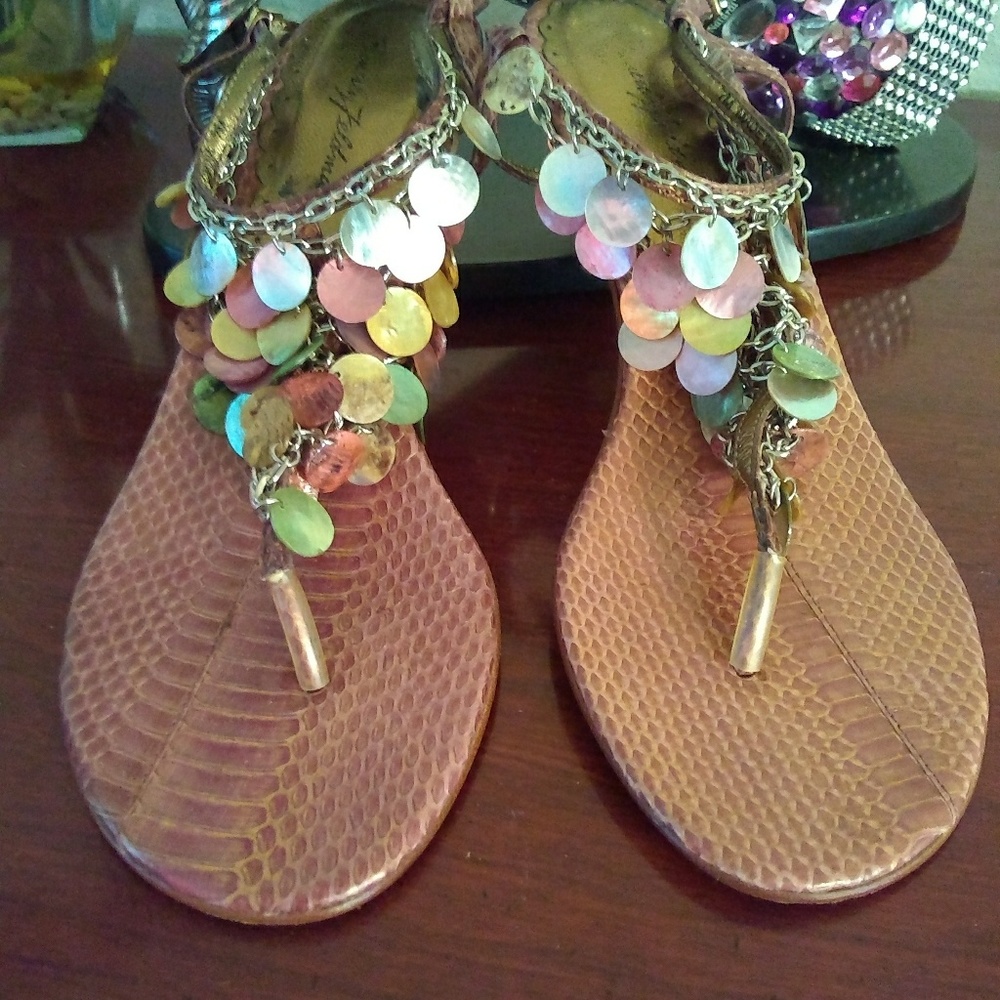 Bundle 2 items for $30!."Beverly Feldman"